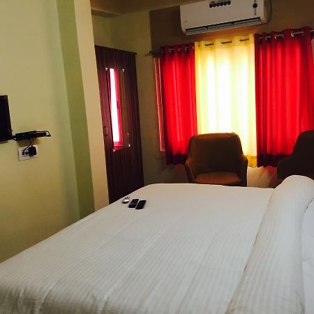 Hotel Ashirwad Удайпур Екстериор снимка