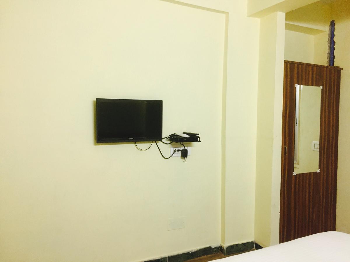 Hotel Ashirwad Удайпур Екстериор снимка